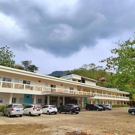 Hotel Cipunaga Ciemas Экстерьер фото