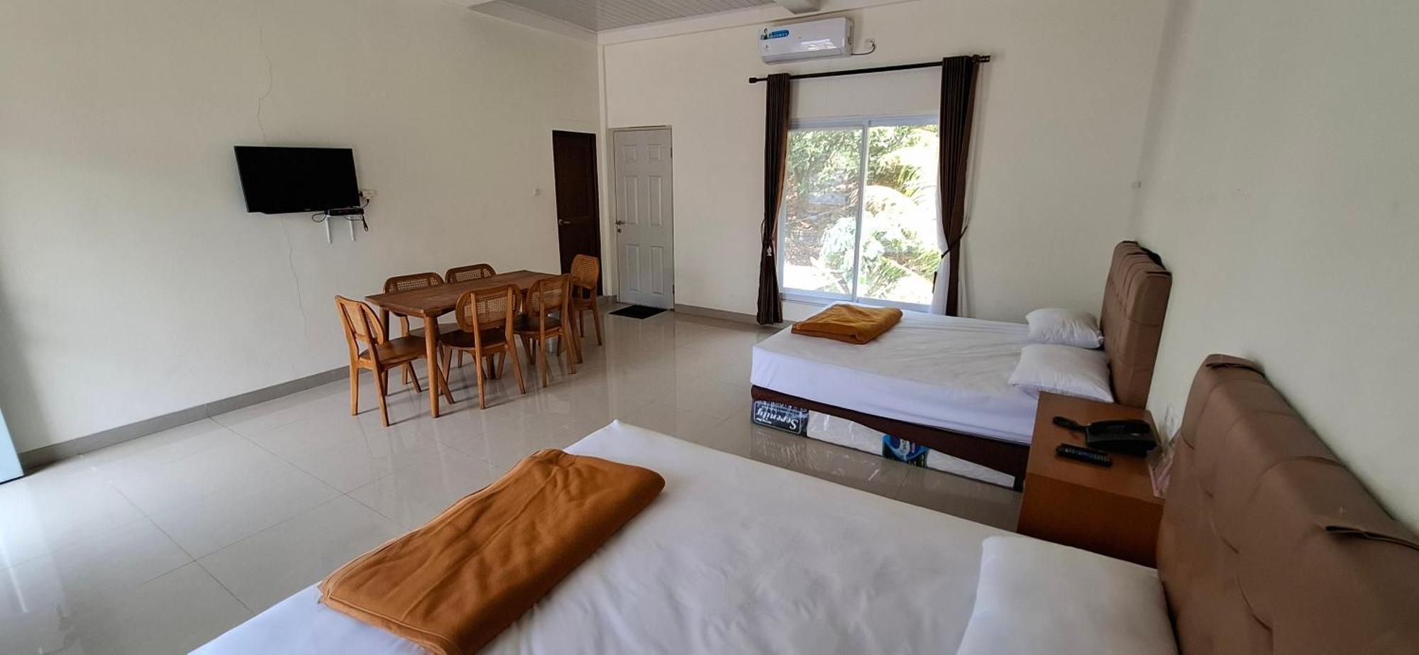 Hotel Cipunaga Ciemas Экстерьер фото