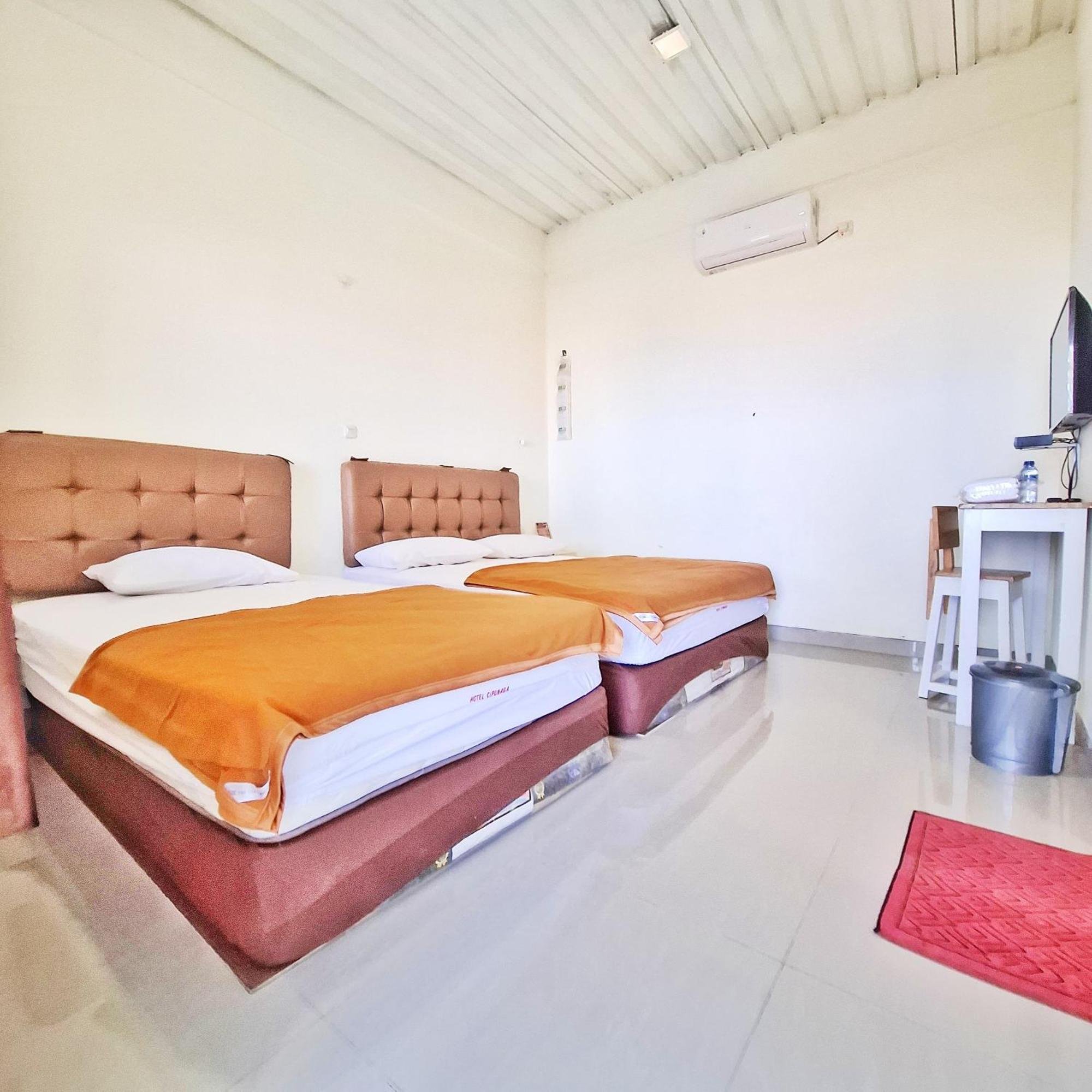 Hotel Cipunaga Ciemas Экстерьер фото