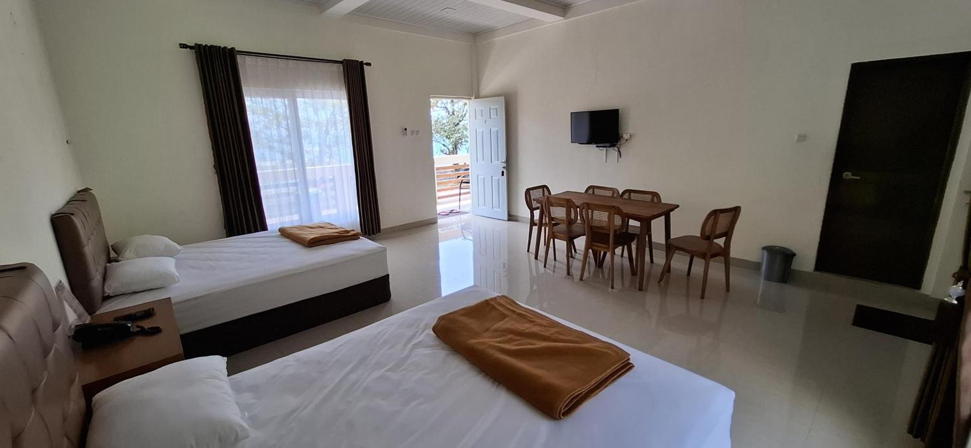 Hotel Cipunaga Ciemas Экстерьер фото