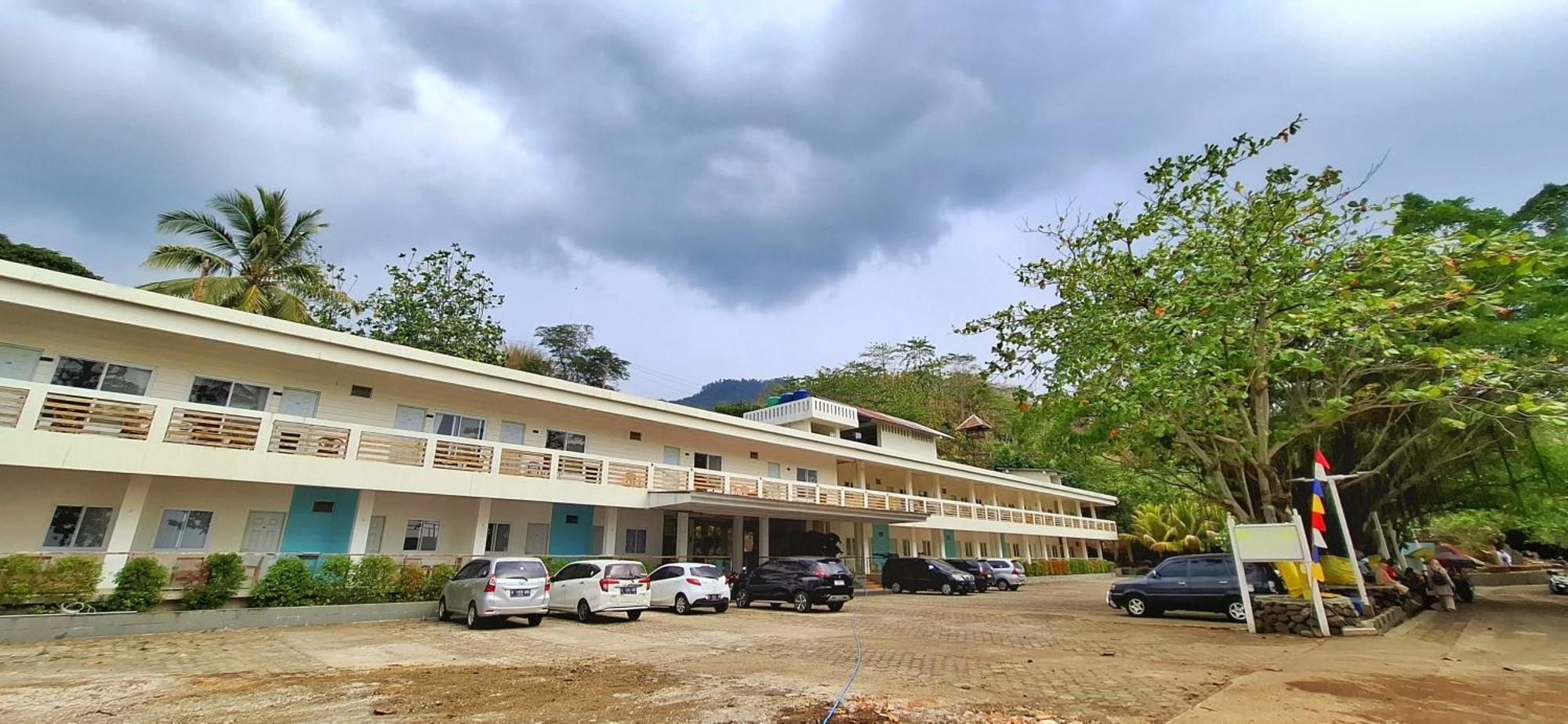 Hotel Cipunaga Ciemas Экстерьер фото